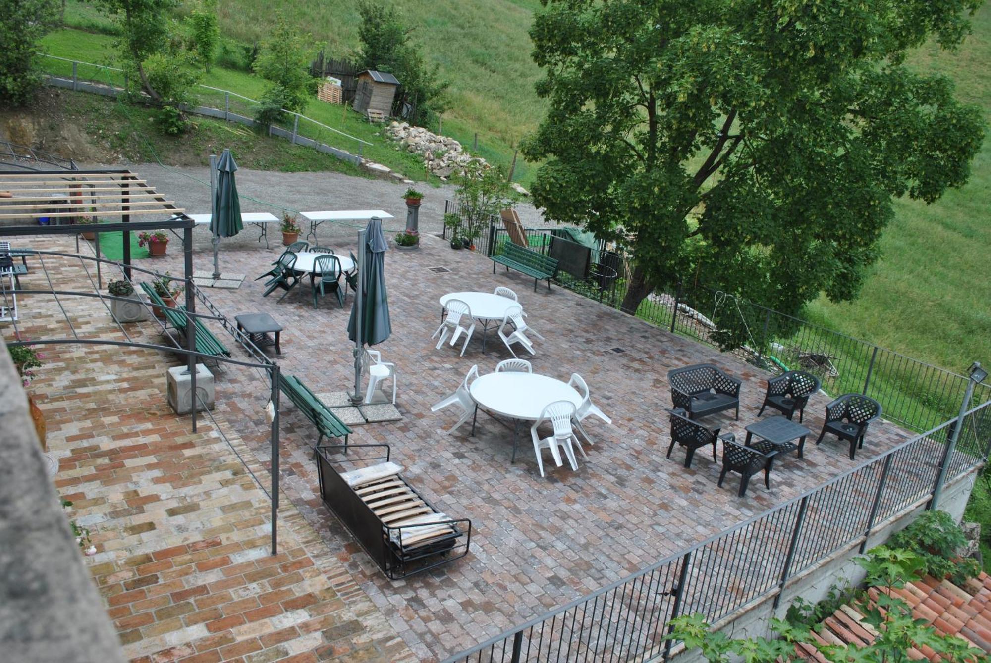 Agriturismo Petrarosa Neviano degli Arduini Екстериор снимка
